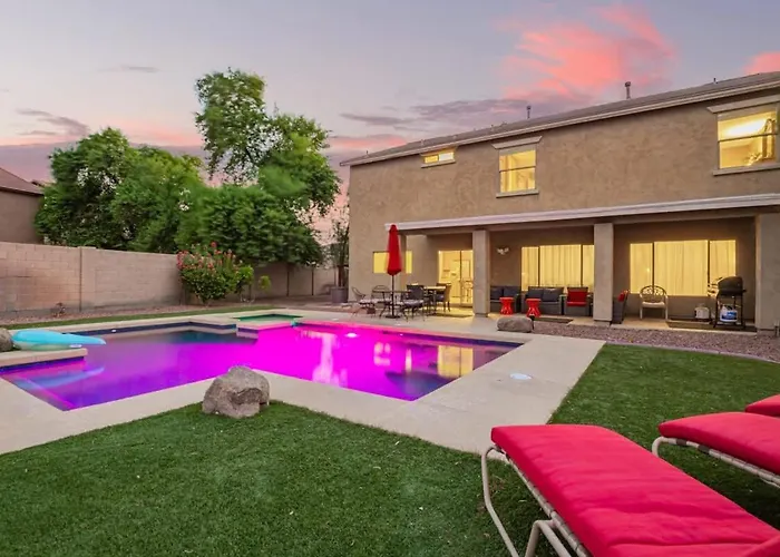 Spacious 6br Oasis With Pool Hot Tub And Game Holiday home Phoenix