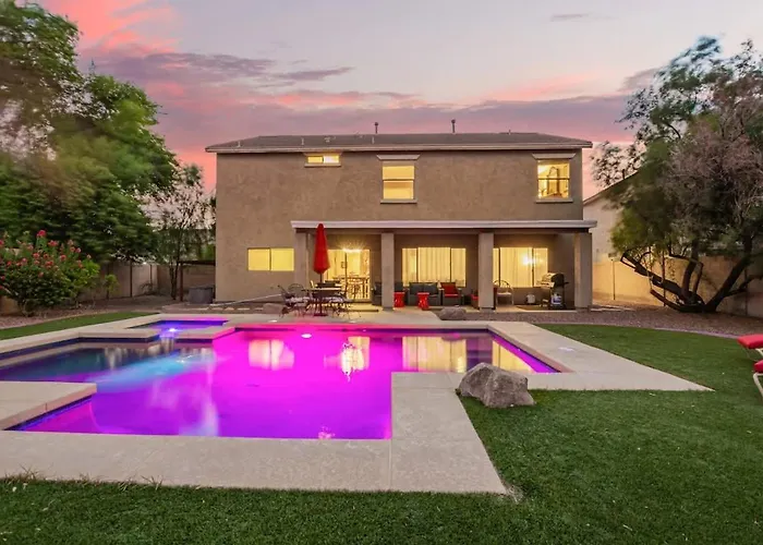 Spacious 6br Oasis With Pool Hot Tub And Game Holiday home *