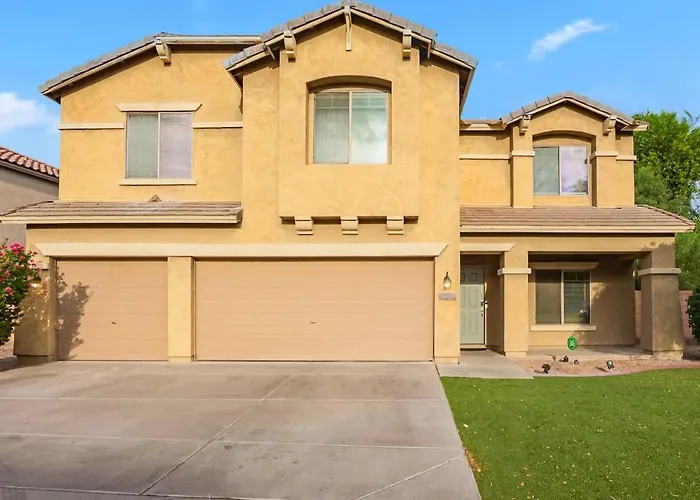 Spacious 6br Oasis With Pool Hot Tub And Game * Phoenix